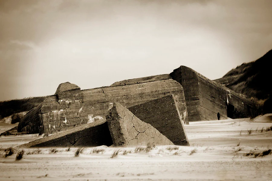 Bunker aus dem Krieg am Strand Urlaub in Dänemark - Fotoreise 2011