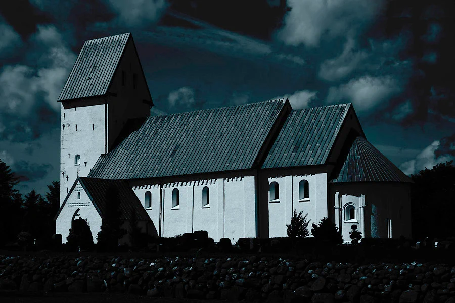 Kirche im Mondlicht Dänemark Fotoreise