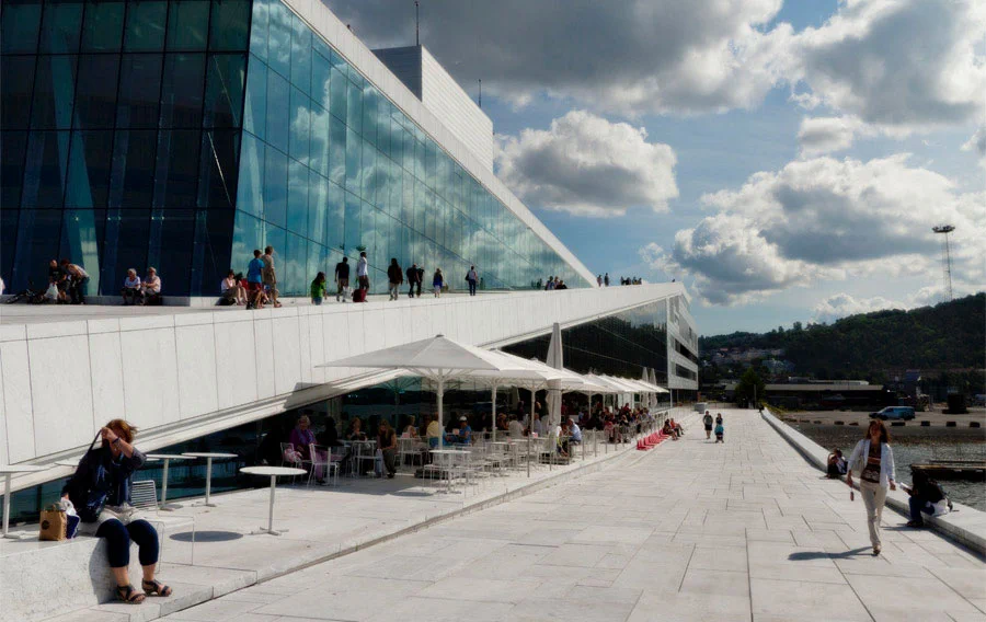 Opernhaus im Hafen Oslo