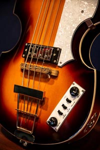 guitar-detail-1